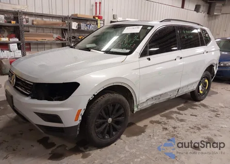 2018 Volkswagen Tiguan 2.0T Se/2.0T Sel из США, поврежденный, VIN 3VV2B7AX7JM149240